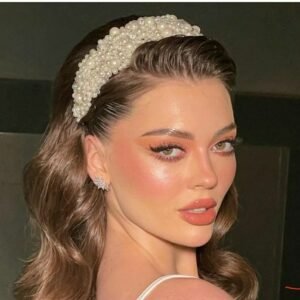 قوس عروس مزين بالالماس