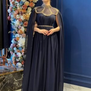 فستان بقبة ملكية مطرز