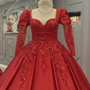 فستان خطوبة ملكي